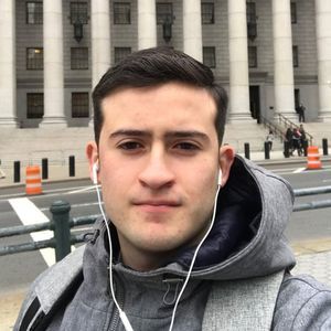 Meet your Posher, Luis a